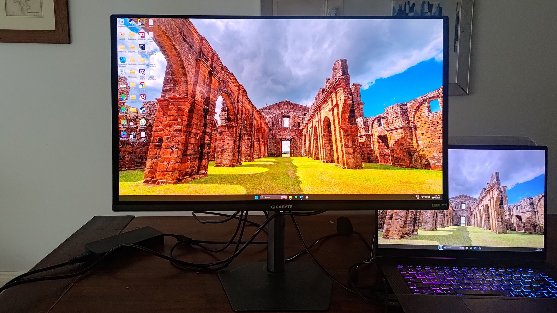 Gigabyte GO27Q24A: Uygun Fiyatlı QD-OLED Monitör Oyun Performansında İddialı