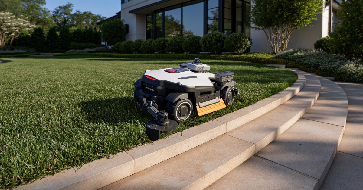 Robot Çim Biçme Makineleri Artık Kenarları da Temizliyor